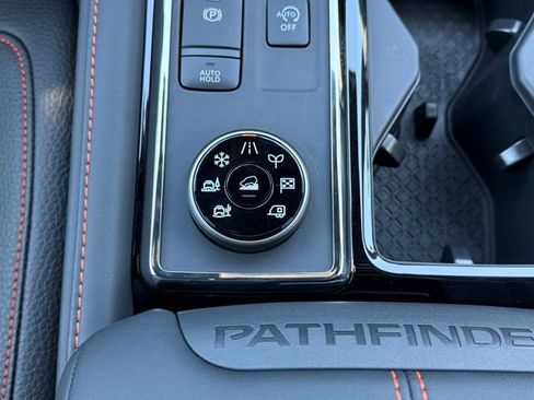 New 2026 Nissan Pathfinder Rock Creek AWD/4WD image 31