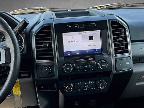 Used 2021 Ford F250 XLT AWD/4WD image 10