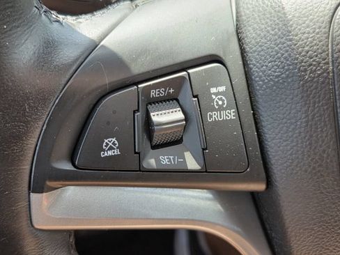 Used 2017 Chevrolet Trax LT w/ LT Convenience Package AWD/4WD image 22