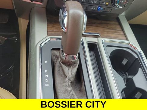 Used 2019 Ford F150 Lariat AWD/4WD image 16