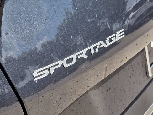 New 2026 Kia Sportage EX FWD image 8