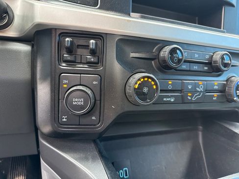 Used 2024 Ford F250 XLT w/ Snow Plow Prep Package AWD/4WD image 23
