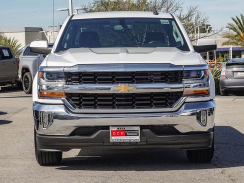 Used 2018 Chevrolet Silverado 1500 LT w/ All Star Edition image 2