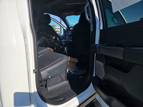 New 2026 Ford F550 4x4 Crew Cab Super Duty image 17