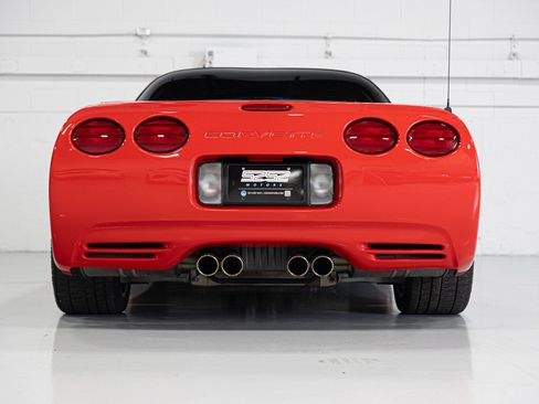 Used 2002 Chevrolet Corvette Z06 w/ Memory Pkg image 14