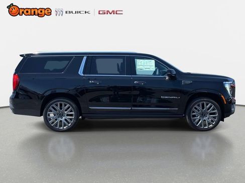 New 2026 GMC Yukon XL Denali Ultimate image 2
