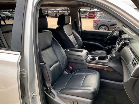Used 2016 Chevrolet Suburban LT w/ Max Trailering Package image 10