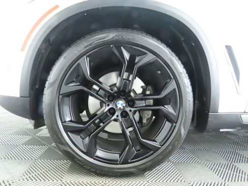 Used 2021 BMW X5 sDrive40i w/ Luxury Seating Package 2 image 31