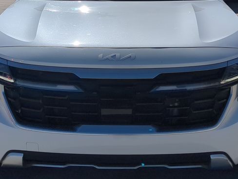 Certified 2024 Kia Seltos SX image 9