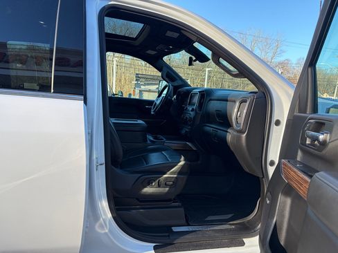 Used 2020 Chevrolet Silverado 2500 High Country w/ Z71 Off-Road Package image 51