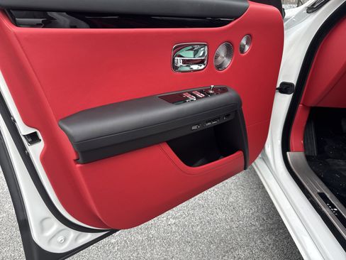 Certified 2022 Rolls-Royce Ghost w/ Ghost Package image 13