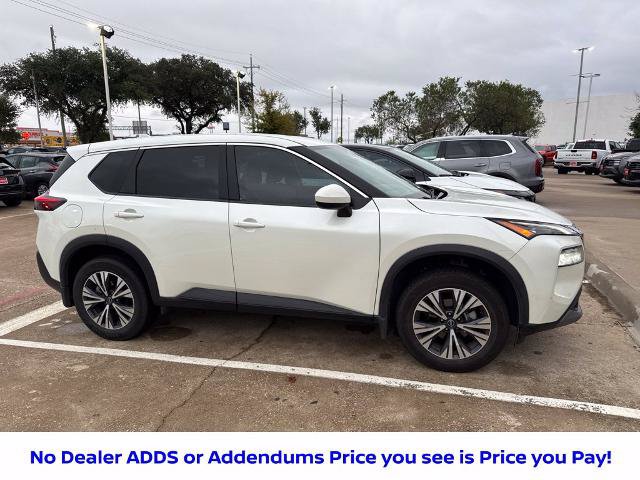 Certified 2023 Nissan Rogue SV FWD image 3