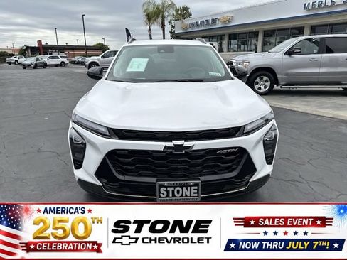Certified 2025 Chevrolet Trax ACTIV w/ Driver Confidence Package FWD image 2