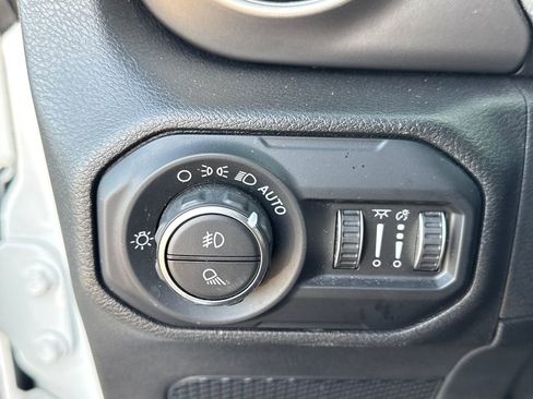 Used 2020 Jeep Gladiator Sport w/ Quick Order Package 24S image 29