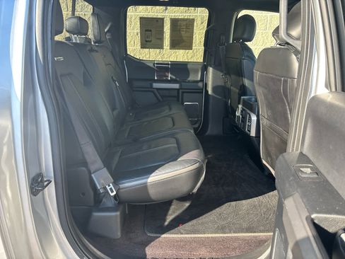 Used 2016 Ford F150 Platinum w/ Equipment Group 701A Luxury image 23