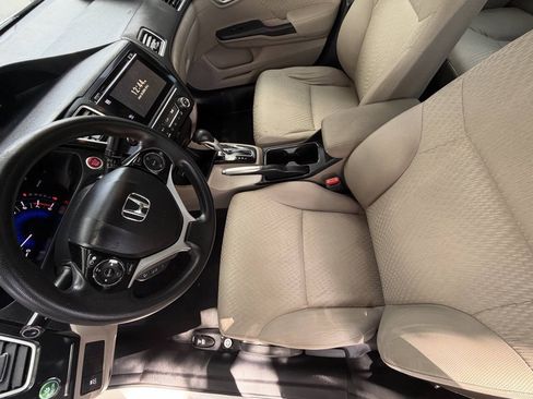 Used 2014 Honda Civic EX image 10