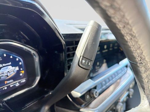 Used 2025 Chevrolet Silverado 1500 LT image 28