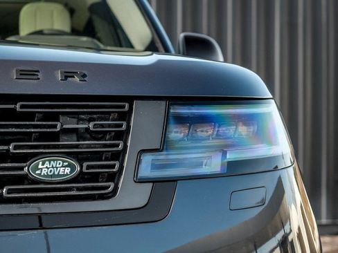 New 2026 Land Rover Range Rover Long Wheelbase SE AWD/4WD image 6