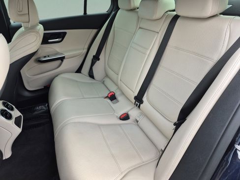 Used 2023 Mercedes-Benz C 300 4MATIC Sedan image 19