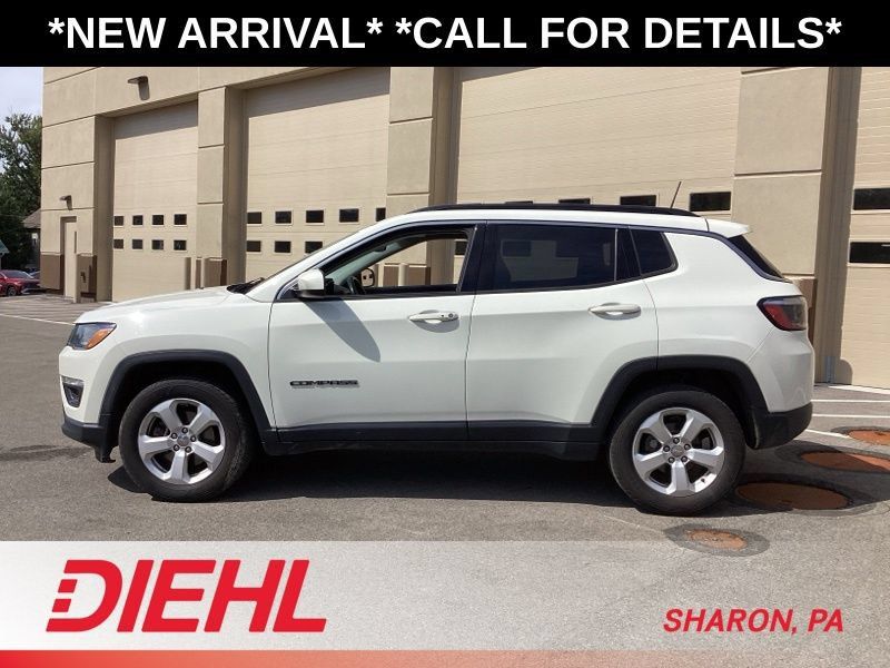 Used 2019 Jeep Compass Latitude w/ Popular Equipment Group AWD/4WD image 4