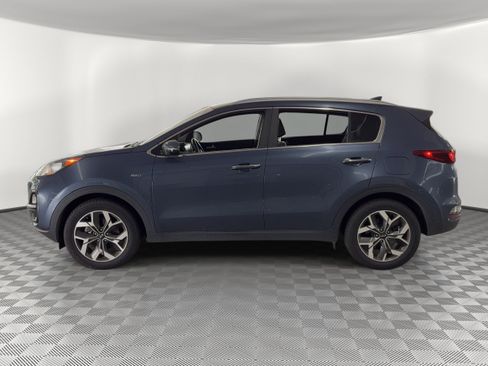 Used 2020 Kia Sportage EX AWD/4WD image 2