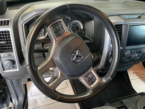 Used 2022 RAM 1500 Warlock AWD/4WD image 13