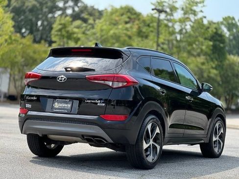 Used 2016 Hyundai Tucson Limited w/ Option Group 03 AWD/4WD image 5