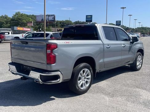 Used 2025 Chevrolet Silverado 1500 LTZ w/ LTZ Premium Package AWD/4WD image 3