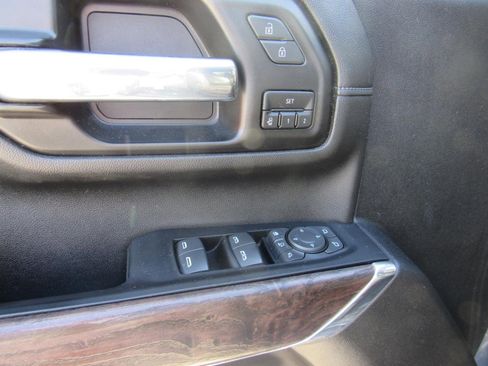 Used 2022 GMC Sierra 2500 Denali image 26