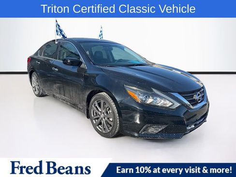 Used 2018 Nissan Altima 2.5 SR w/ SR Special Edition image 1