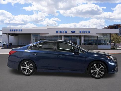 Used 2019 Subaru Legacy 2.5i Limited AWD/4WD image 2