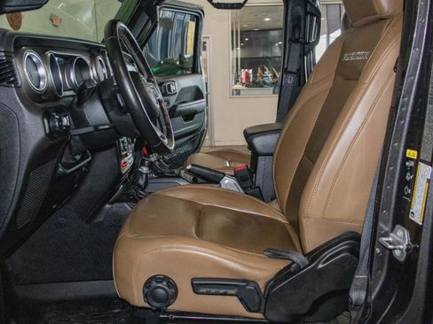 Used 2020 Jeep Wrangler Unlimited Rubicon AWD/4WD image 8