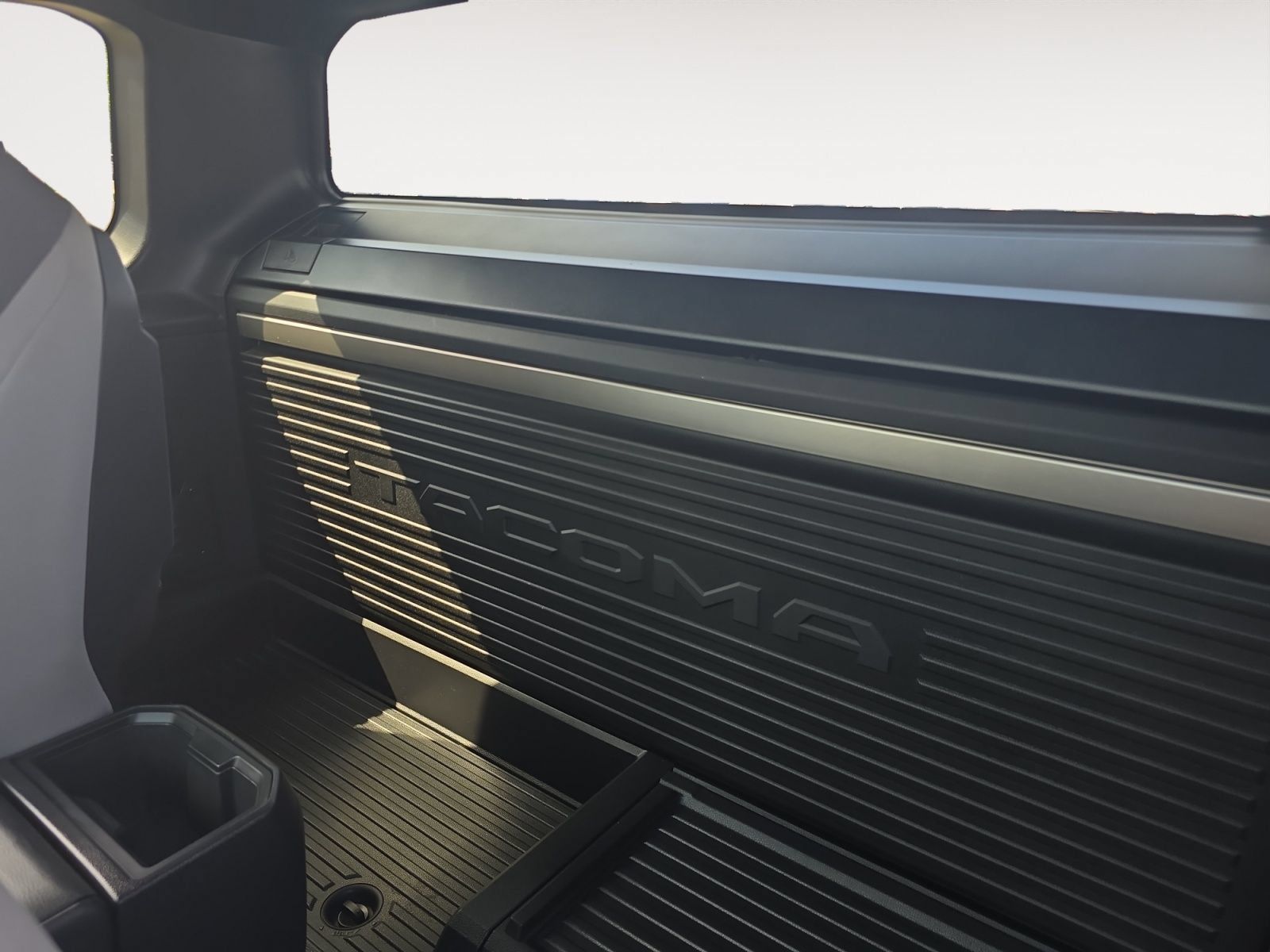 Certified 2025 Toyota Tacoma PreRunner RWD image 13