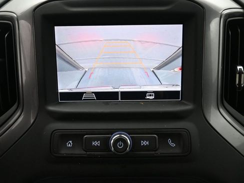 Used 2024 GMC Sierra 1500 Pro w/ Pro Value Package image 4