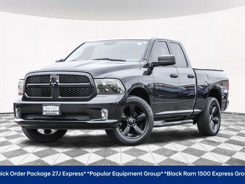 Used 2017 RAM 1500 Express w/ Black Ram 1500 Express Group AWD/4WD image 2