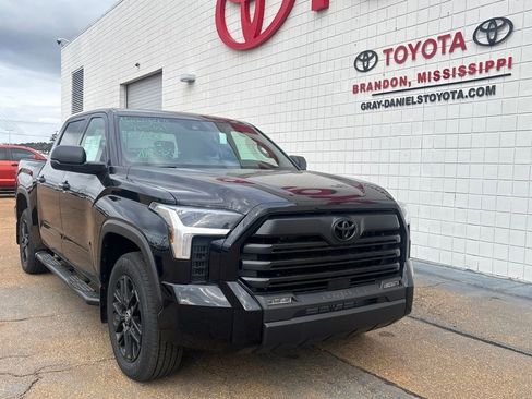 New 2026 Toyota Tundra SR5 image 4
