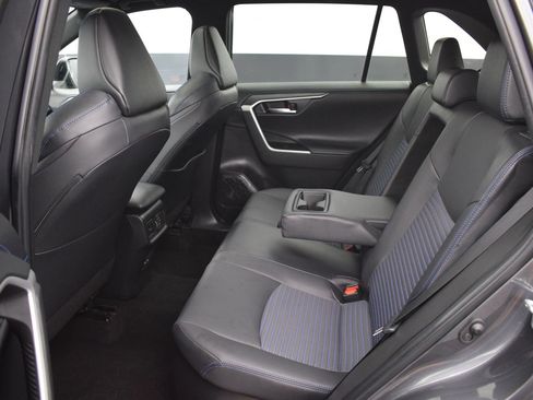 Used 2023 Toyota RAV4 XSE AWD/4WD image 13