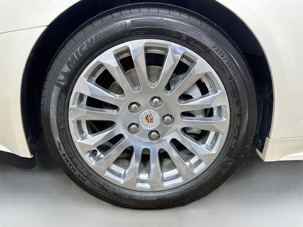 Used 2014 Cadillac CTS Performance RWD image 39