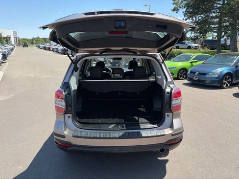 Used 2015 Subaru Forester 2.5i Touring w/ Eyesight & Navigation System AWD/4WD image 17