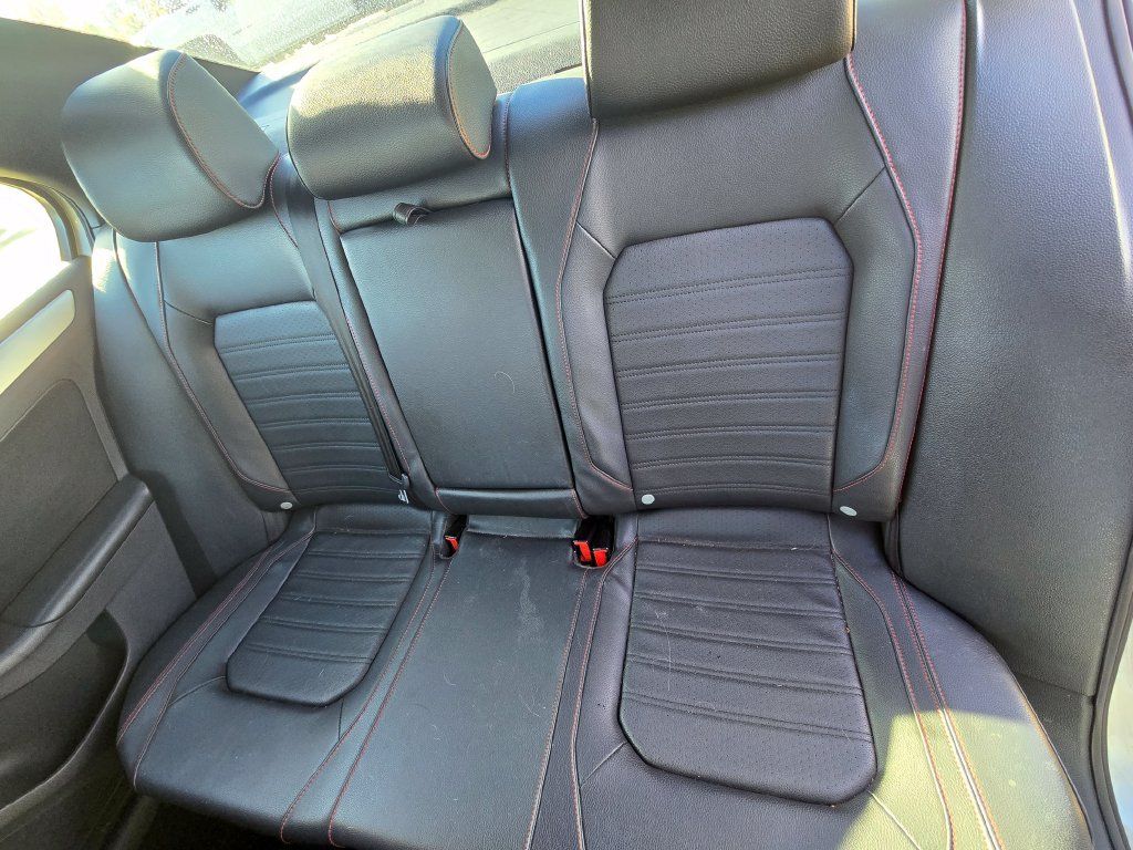 Used 2014 Volkswagen Jetta GLI Autobahn FWD image 12