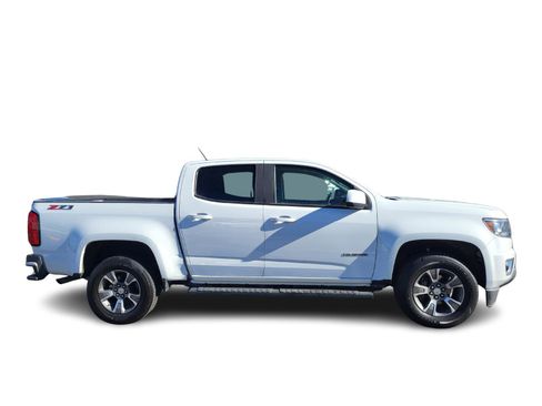 Used 2019 Chevrolet Colorado Z71 image 2