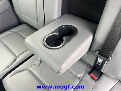 Certified 2023 Ford F150 Lariat w/ Equipment Group 502A High image 22