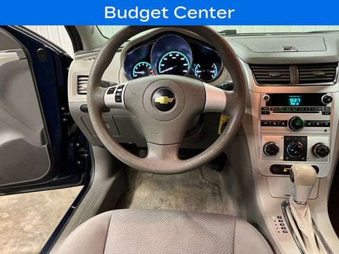 Used 2011 Chevrolet Malibu LS FWD image 18