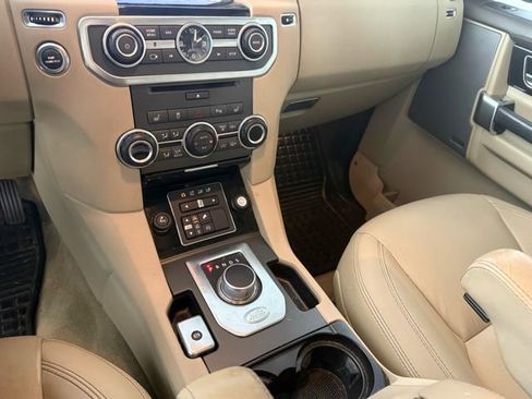 Used 2016 Land Rover LR4 HSE LUX image 22