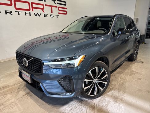 Used 2024 Volvo XC60 B5 Plus w/ Protection Package Premier image 2