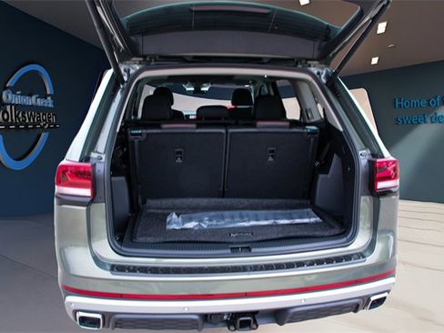 New 2026 Volkswagen Atlas Peak Edition image 30