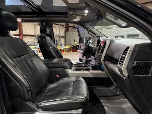 Used 2018 Ford F150 Lariat w/ Equipment Group 501A Mid AWD/4WD image 25