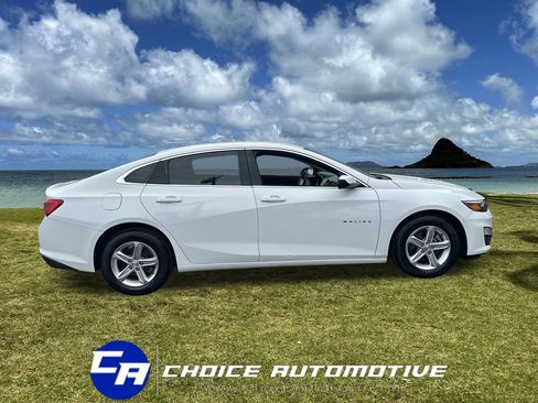 Used 2020 Chevrolet Malibu LS w/ Driver Confidence Package II image 9