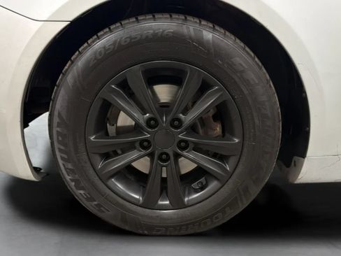 Used 2013 Hyundai Sonata GLS FWD image 24