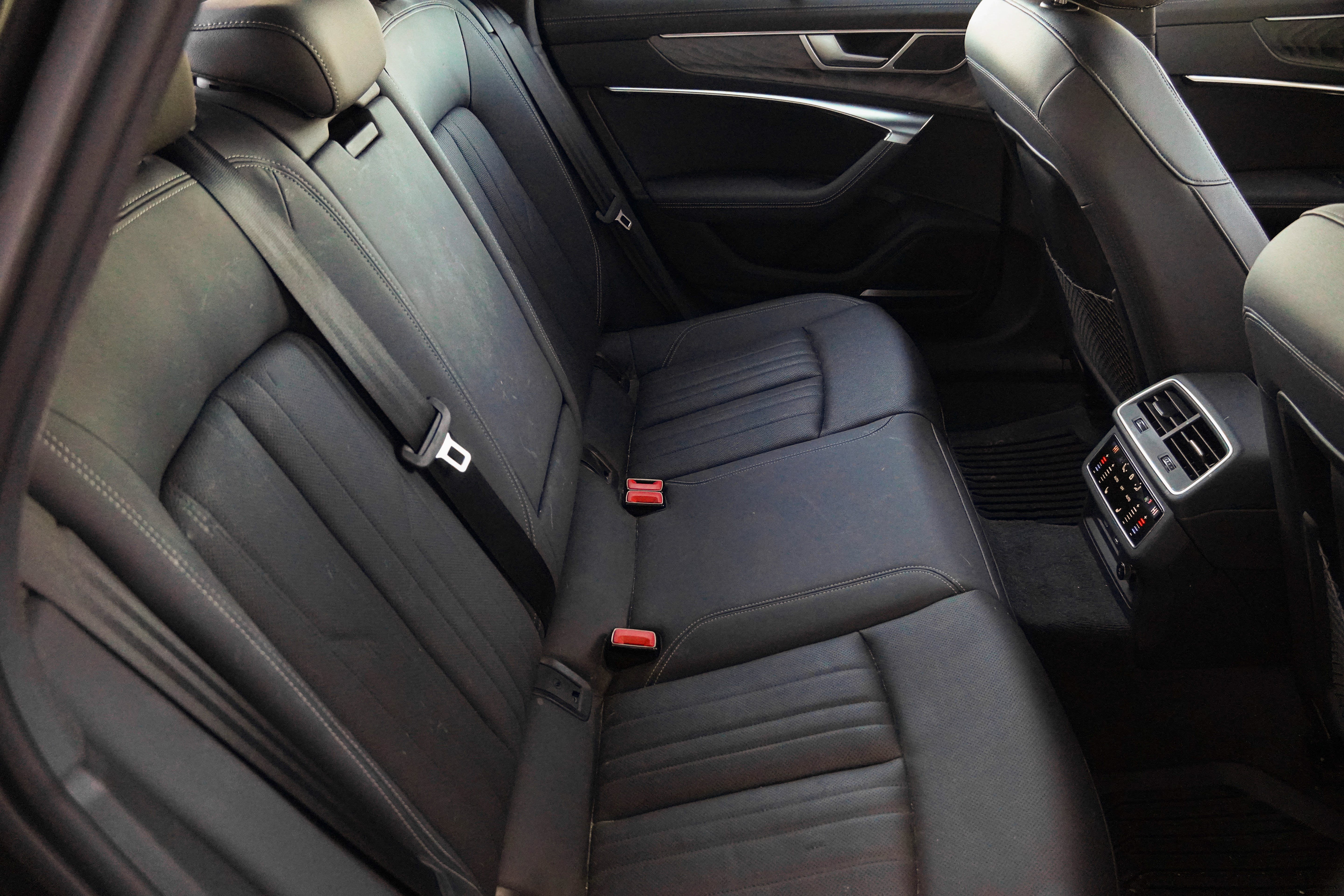 Used 2025 Audi A6 Premium Plus AWD/4WD image 31